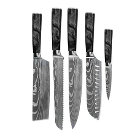 Shinrai Knives - Damascus Print Epoxy Onyx 5-piece Knife Set - Chef's Knife + Bread Knife + Nakiri + Santoku + Paring Knife Shinrai Knives - Damascus Print Epoxy Onyx 5-delige Messenset - Koksmes + Broodmes + Nakiri + Santoku + Schilmes Messenset Shinrai Knives