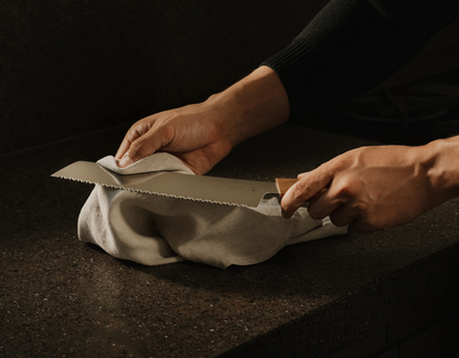 Horl - Bread Knife Walnut - Triple Pro Cut Double-Sided Serrated